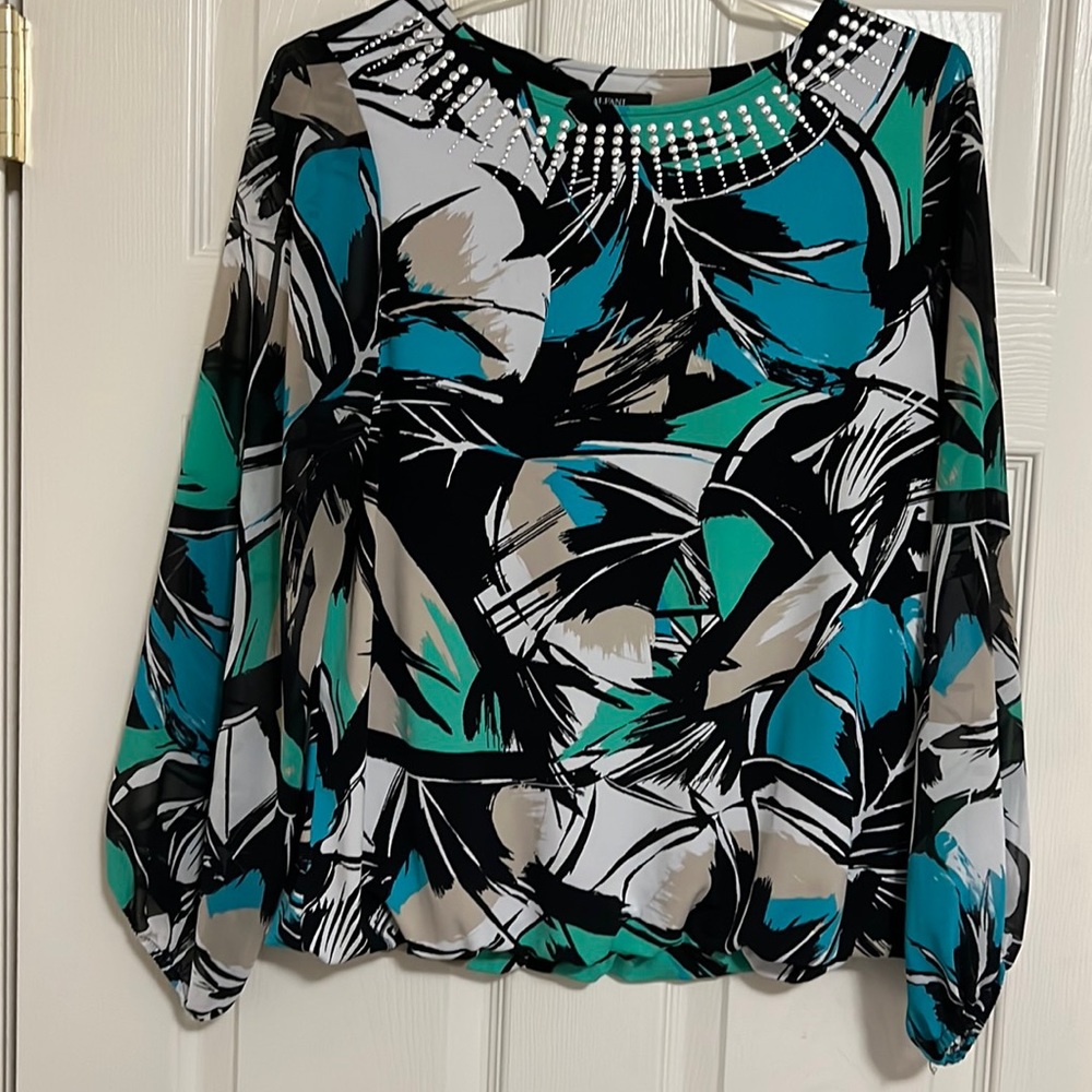 Alfani top, size M